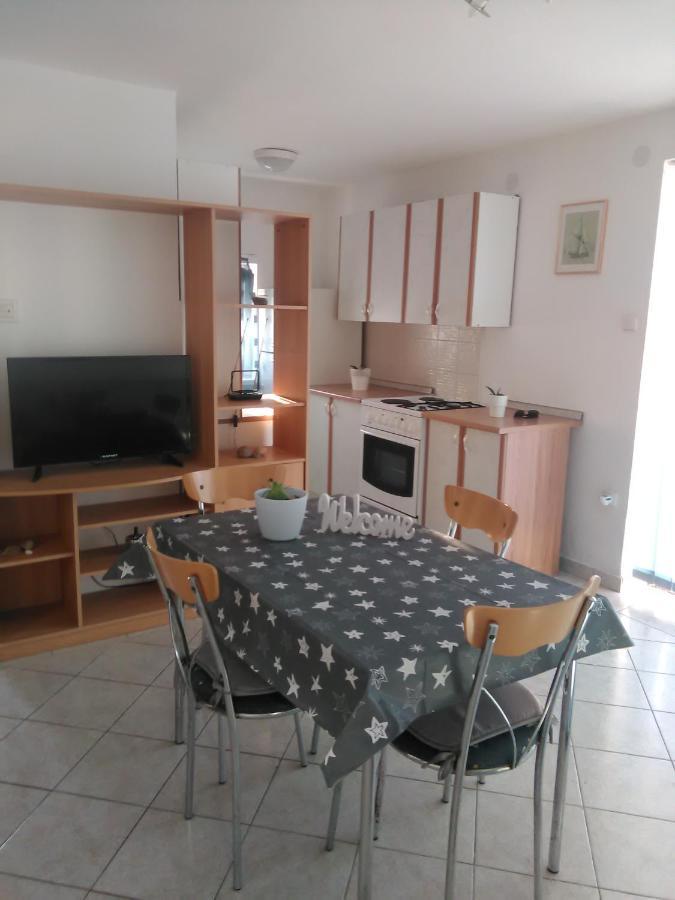 Apartmani Maja Pag Town Dış mekan fotoğraf